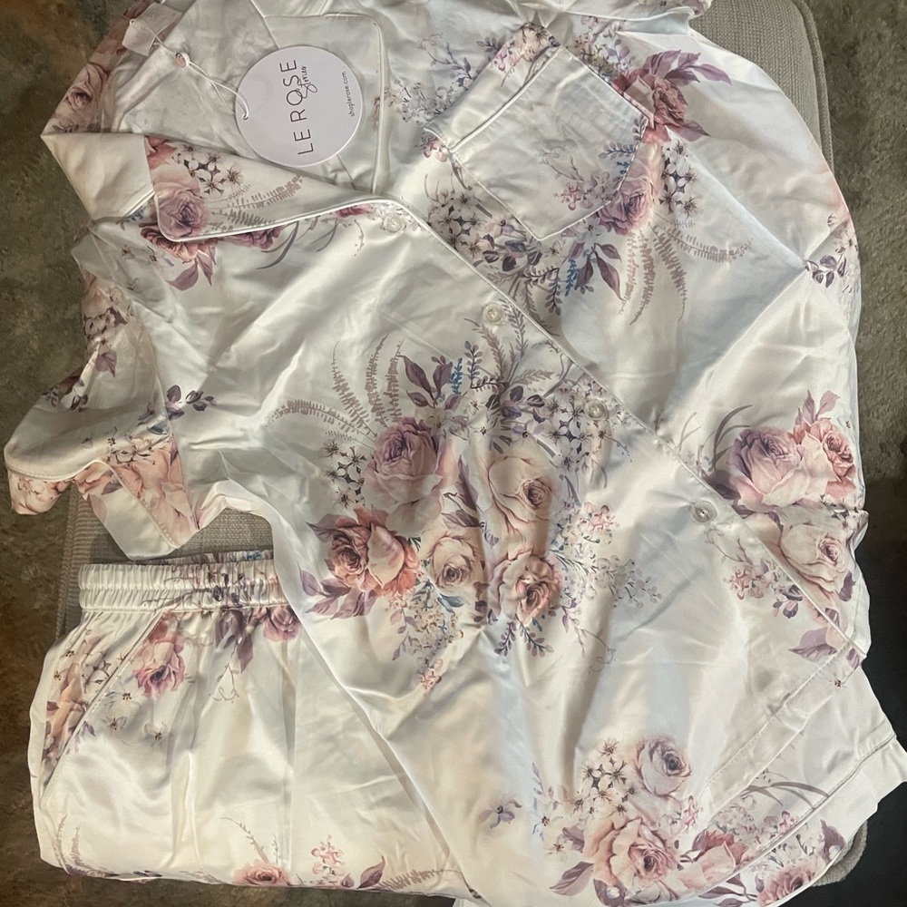 LE ROSE Andrea Rose Mist pajama set — small